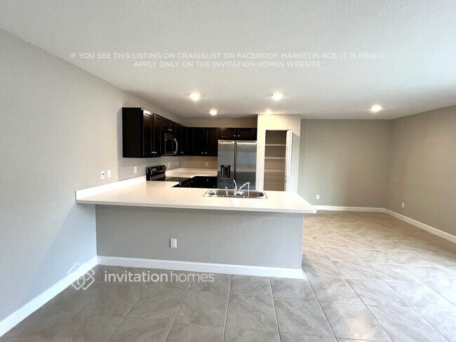 Foto del edificio - 2677 SW Fair Isle Rd