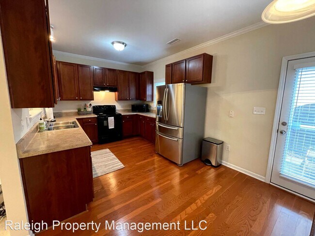 Building Photo - 1108 Bungalow Park Dr