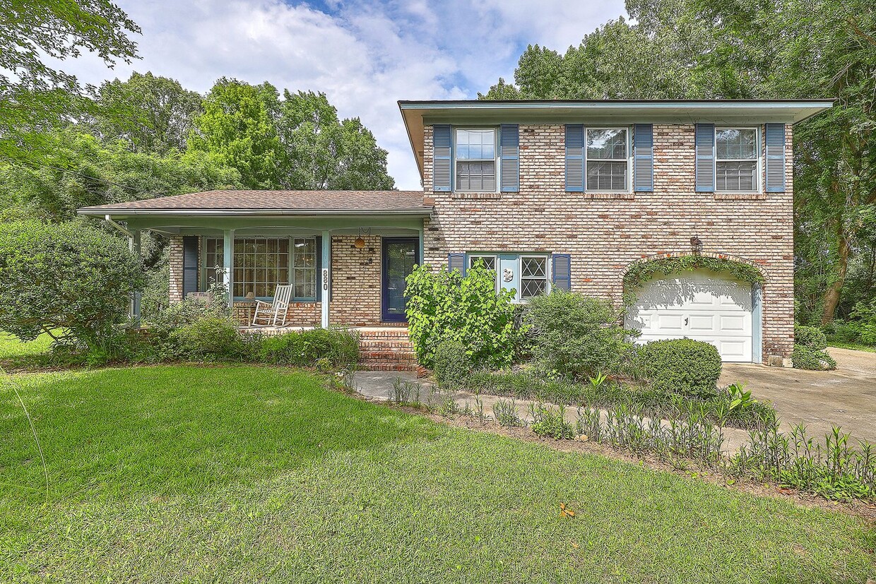 Foto principal - Waterfront Home in Melrose Subdivision!