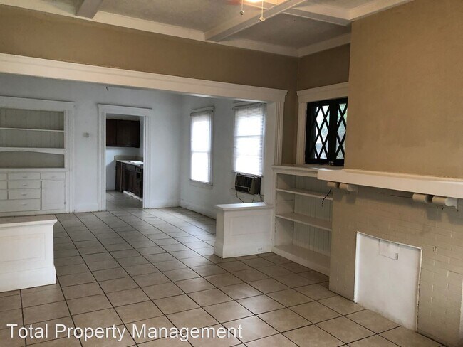 Building Photo - 2 br, 1 bath House - 232 South E St.