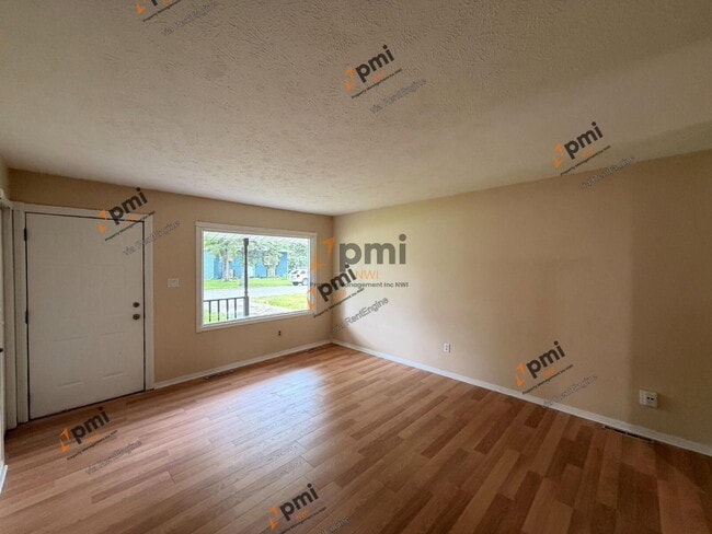 Building Photo - 7726 Durbin St