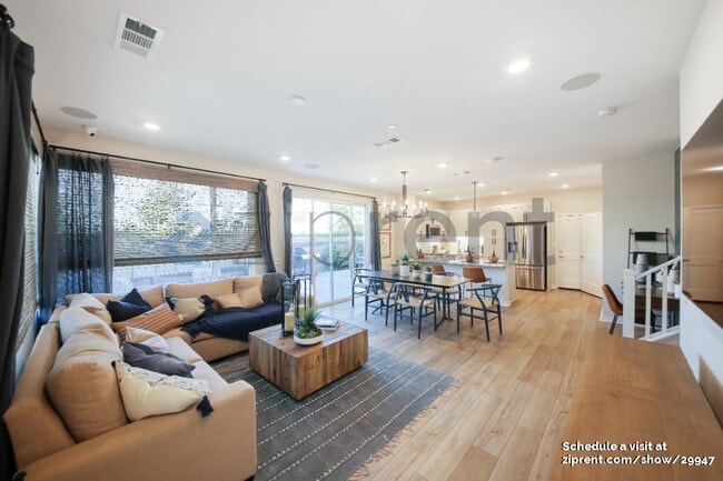 Building Photo - 3741 S Allston Paseo