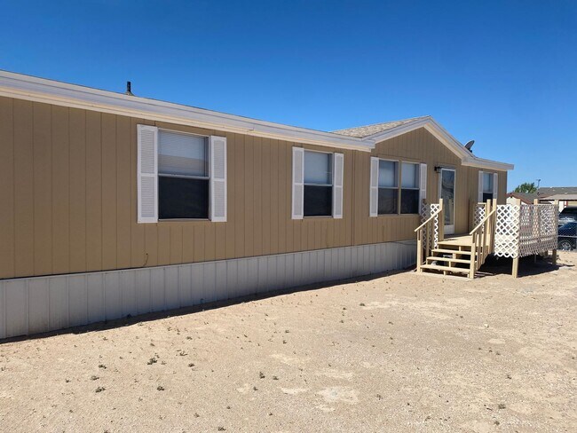 Foto del edificio - 4938 South fork Rd - Charming 3-Bedroom Ma...