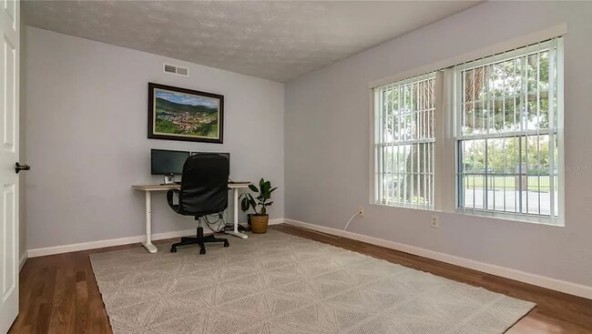 Foto del edificio - 5419 Hansel Ave