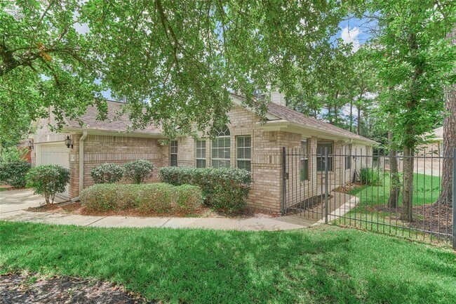 Building Photo - 99 E Foxbriar Forest Cir