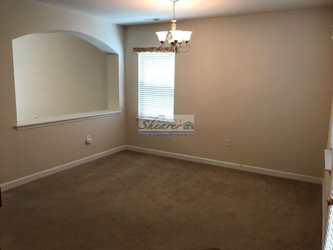 Foto del edificio - Canterfield in Harrisburg - Great 4 Bed, 2...