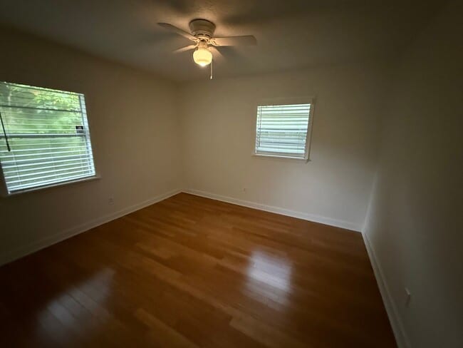 Foto del edificio - Mandarin Brick Home on nice lot
