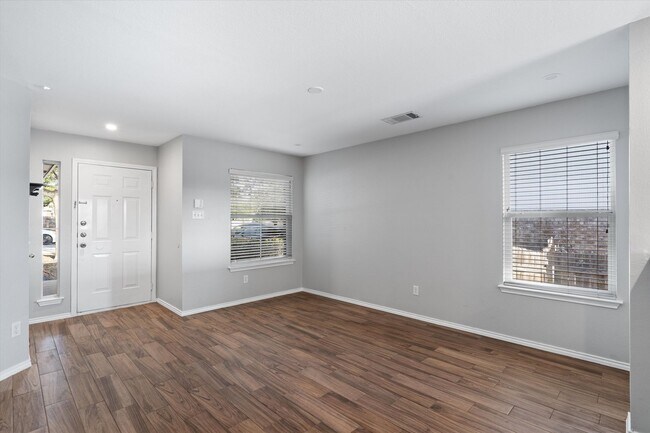 Foto del edificio - Simple, but Warming 3 Bedroom, 2 Bath Home in Pflugerville