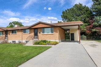 Building Photo - 8319 S Harrison Cir