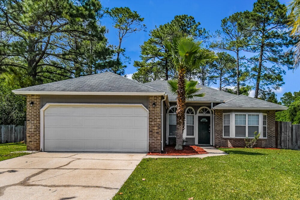 Primary Photo - 3401 Deerfield Pointe Dr