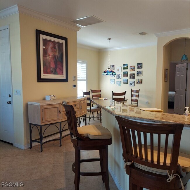 Foto del edificio - 10520 Diamante Way