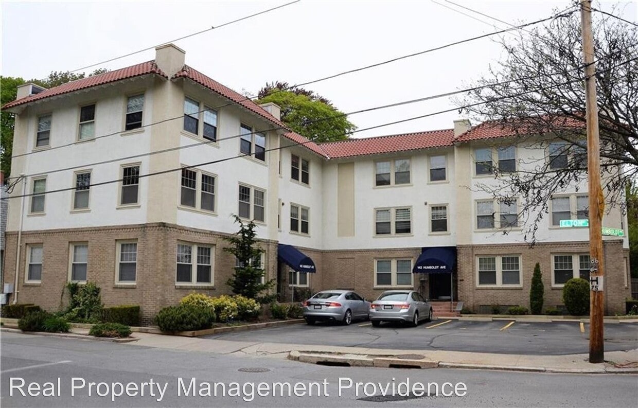 Primary Photo - 140 Humboldt Ave