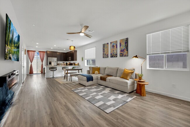 Foto del edificio - 9440 Sequoia Ridge Ave
