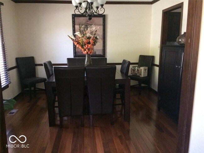 Foto del edificio - 108 Willowood Ln