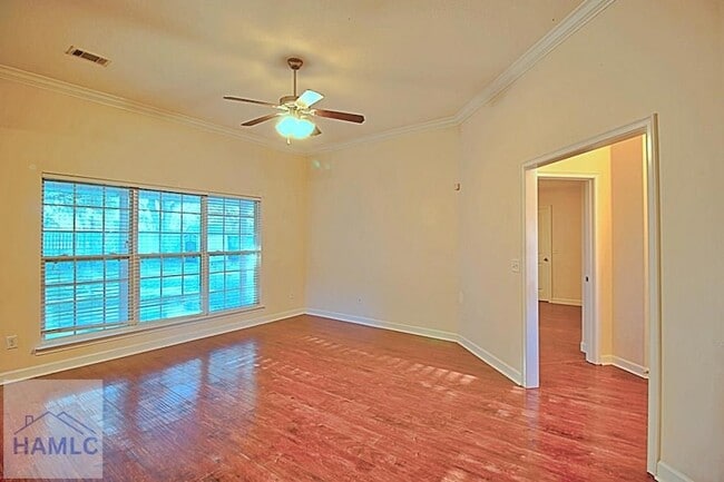 Foto del edificio - 229 Augusta Way