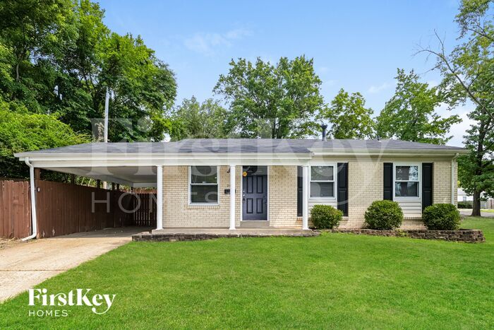 Primary Photo - 2585 Teakwood Manor Dr