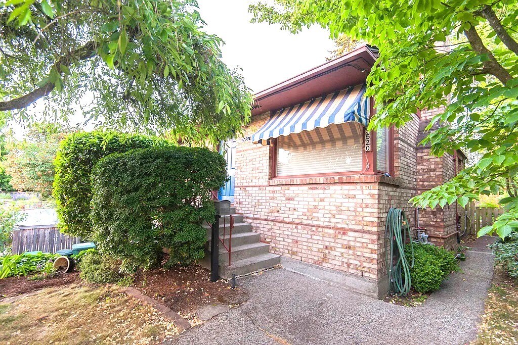 Foto principal - 6520 43rd Ave NE