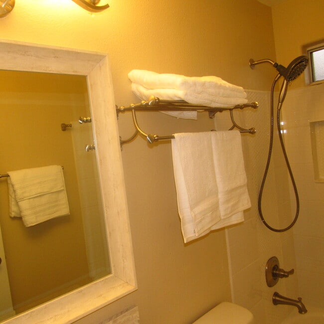 Building Photo - 4385 E Campo Bello Dr