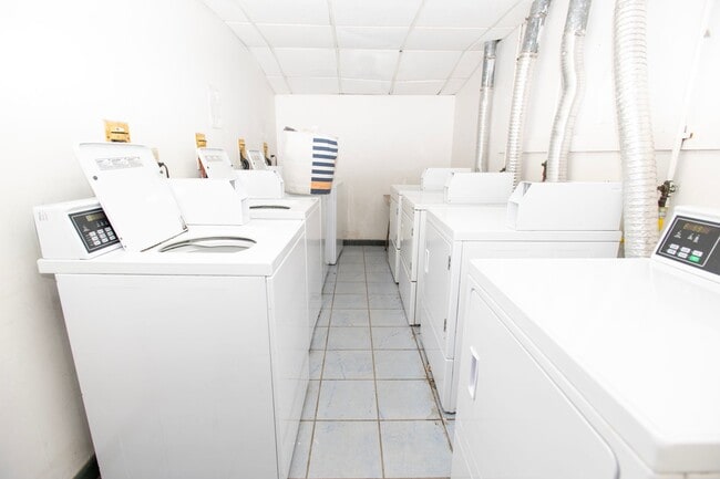 Building Photo - No Fee, Heat and Hot Water Included, All rooms big, Near B and C lines.  Free heat and hot water!