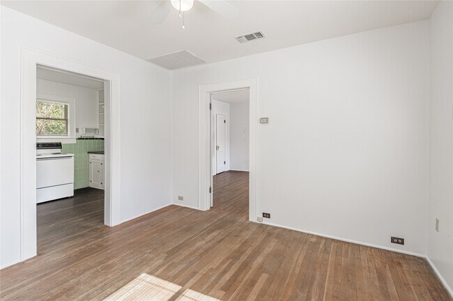 Building Photo - 1312 20th St