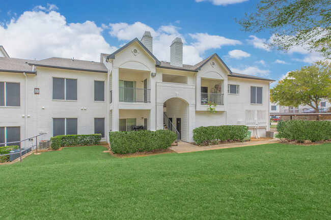 Foto del edificio - Eden Park at Bear Creek