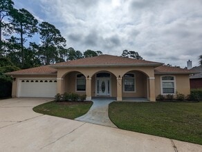 Building Photo - 1789 Ravenna Dr