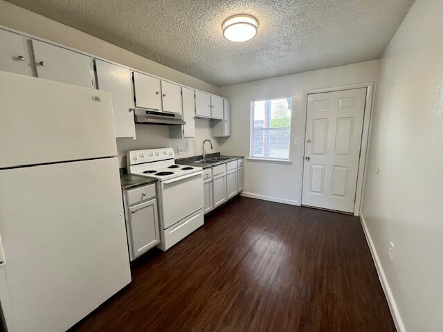 Foto del edificio - 920 N Leverett Ave