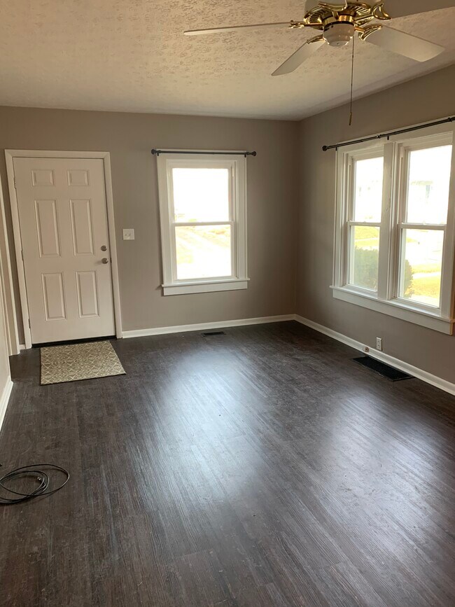 Foto del edificio - 355 Portage St