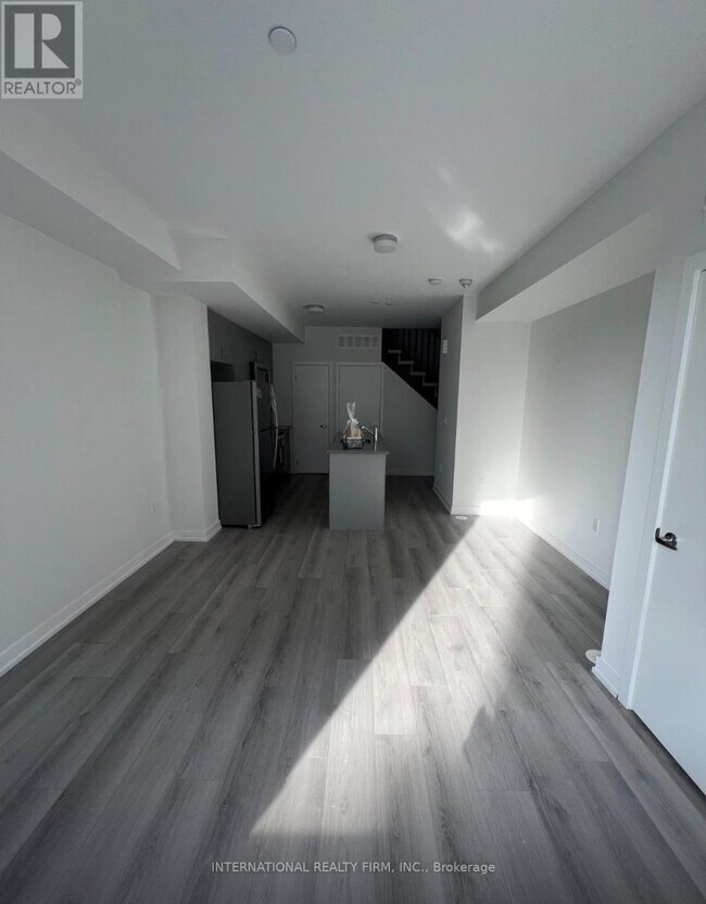 Photo du bâtiment - 3421 Ridgeway Dr