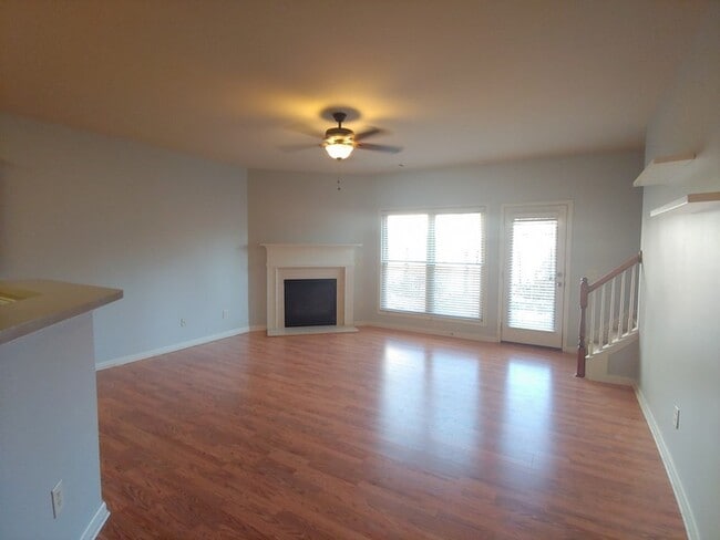 Building Photo - 3650 McClaren Way