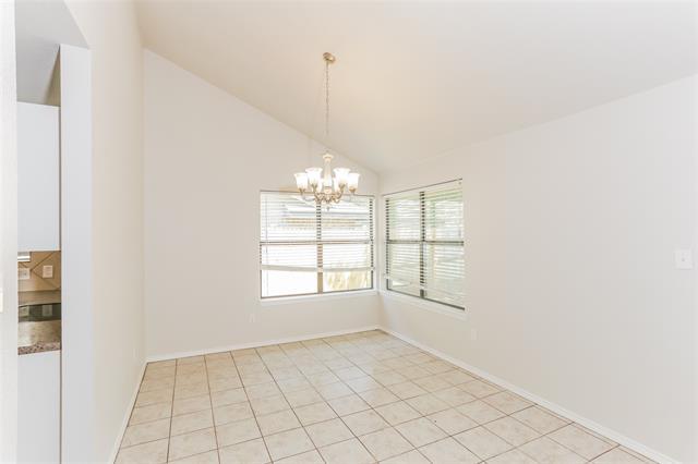 Building Photo - 2637 Steppington St