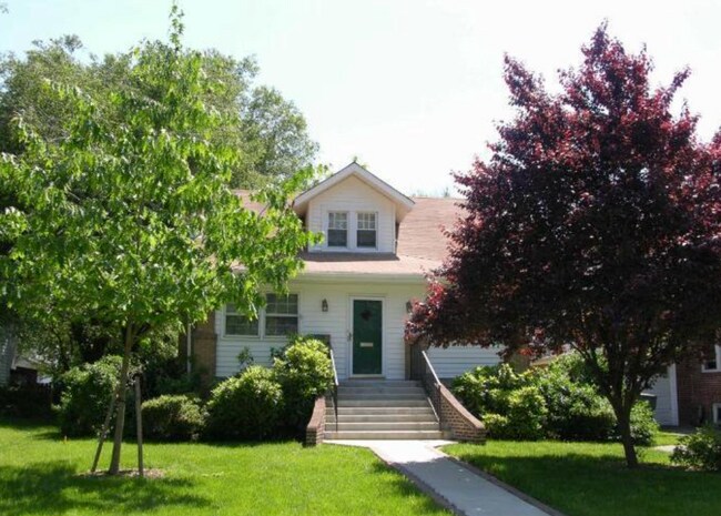 Foto del edificio - 4703 Harvard Rd