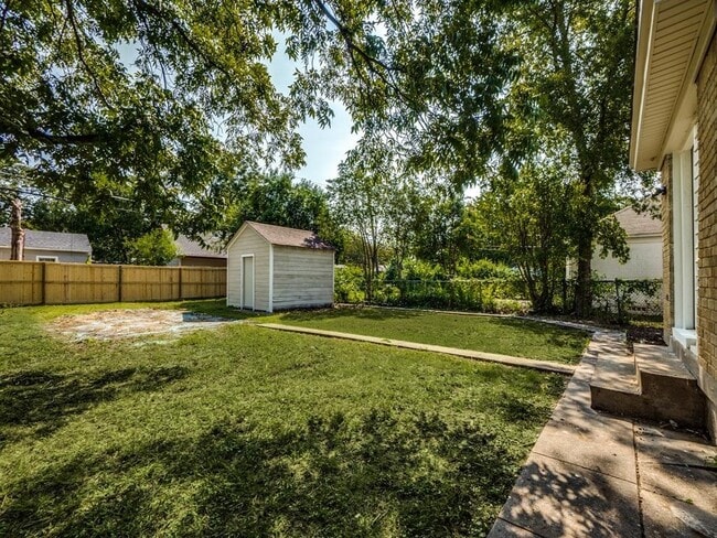 Photo - 2118 Berwick Ave House