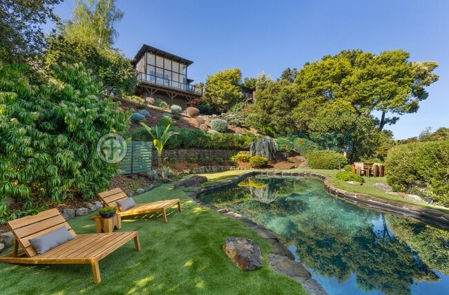 Building Photo - Gated Tiburon Bayfront Estate | Sweeping Bay Views & Pool - FOUNDATION