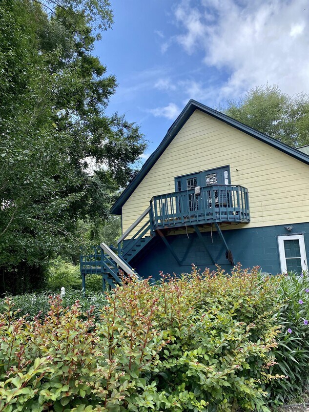 Foto principal - 353 Thurmon Loop Rd