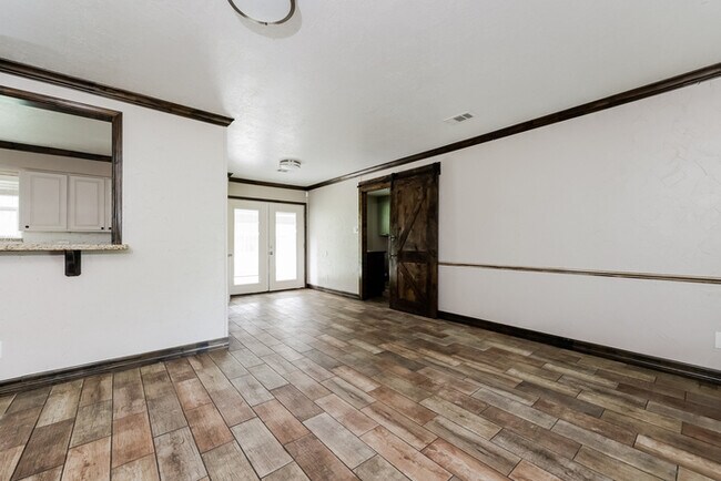 Foto del edificio - 1709 Richardson St