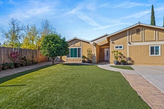 Building Photo - 8724 Summercrest Ln