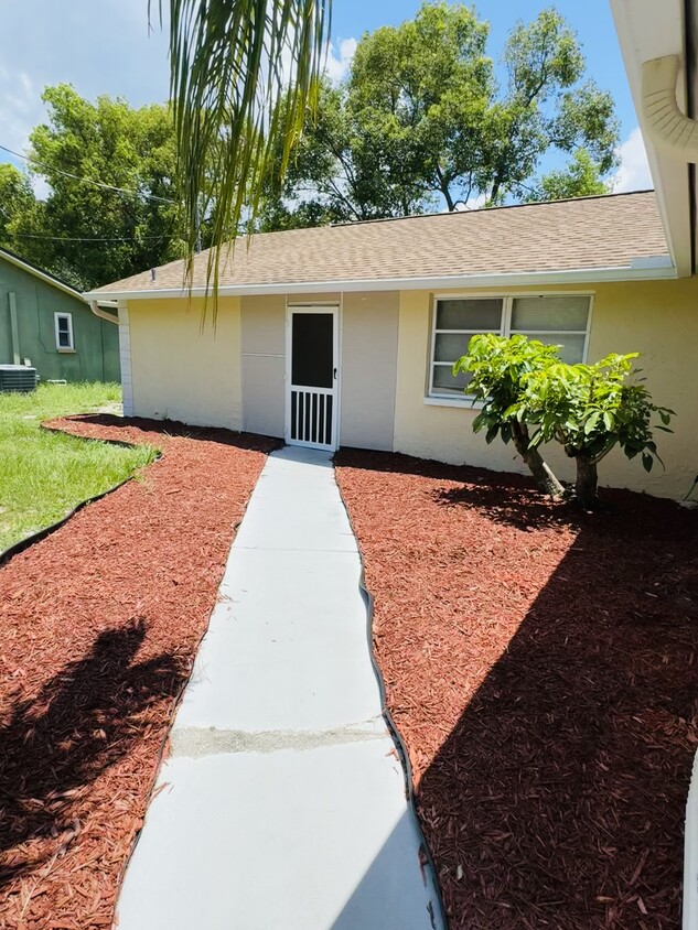 Primary Photo - 8620 Horizon Ln