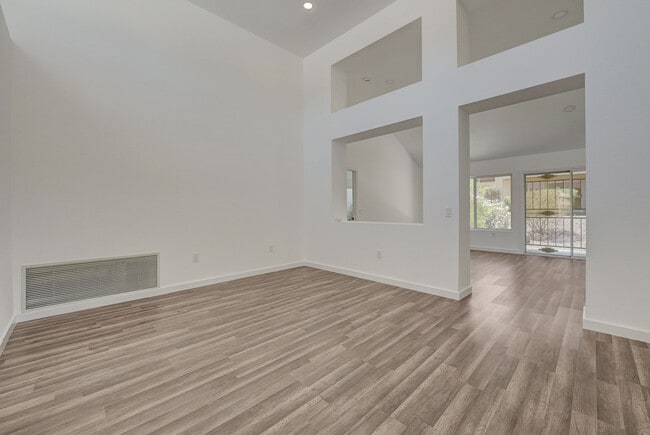 Building Photo - 2413 Keiser Ct