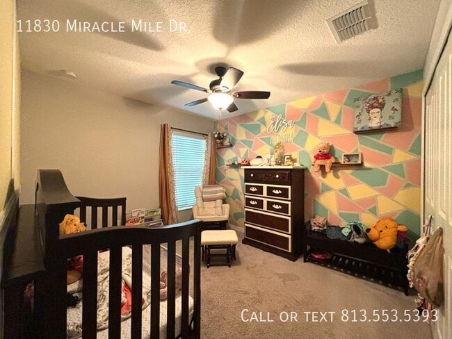 Photo - 11830 Miracle Mile Dr,- House