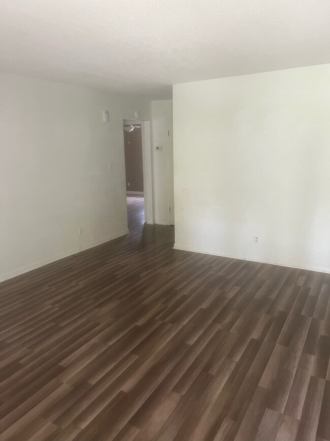 Foto del edificio - 2790 Vance Dr NW