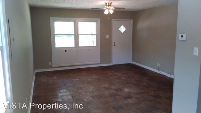 Building Photo - 3 br, 1 bath House - 2116 Goldsmith Lane
