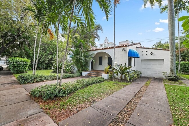 Building Photo - 410 Minorca Ave