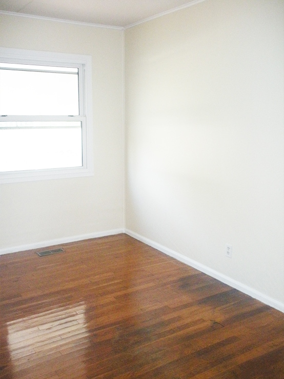 Building Photo - 1124 Hedgewood Dr