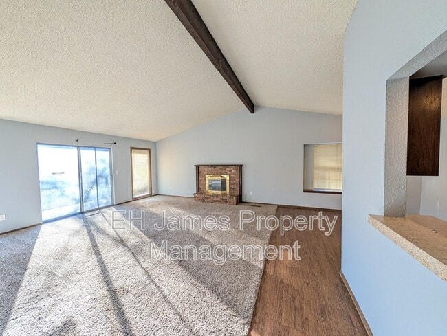 Building Photo - 7325 S Canton Ave