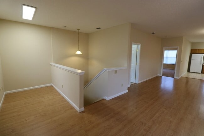 Building Photo - 825 Anastasia Blvd