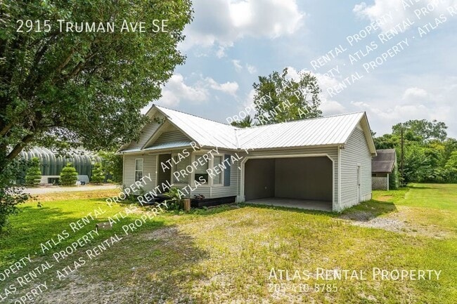 Building Photo - 2915 Truman Ave SE