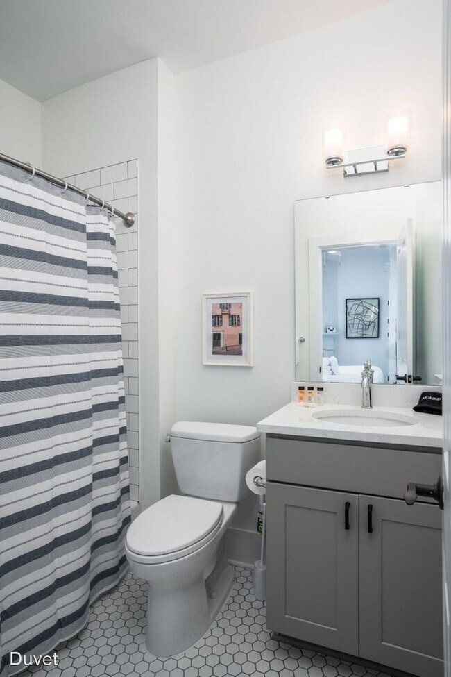 Building Photo - 4 br, 3 bath House - 56 Cannon street unit a