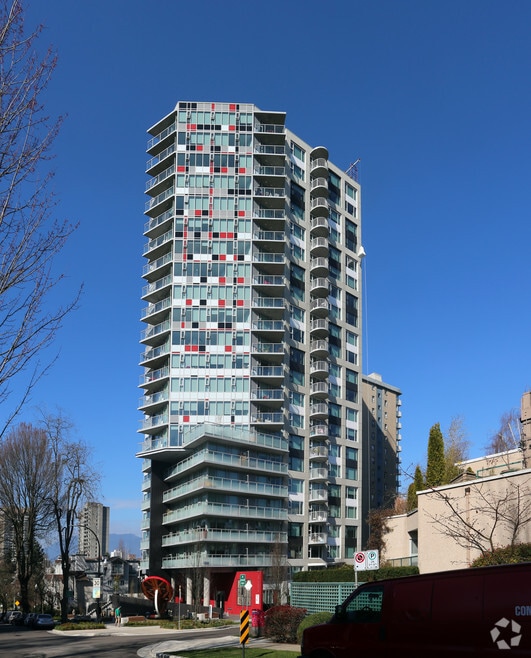 Building Photo - 1051 Broughton Street