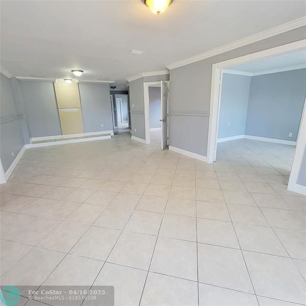 Foto del edificio - 2021 NW 64th Ave